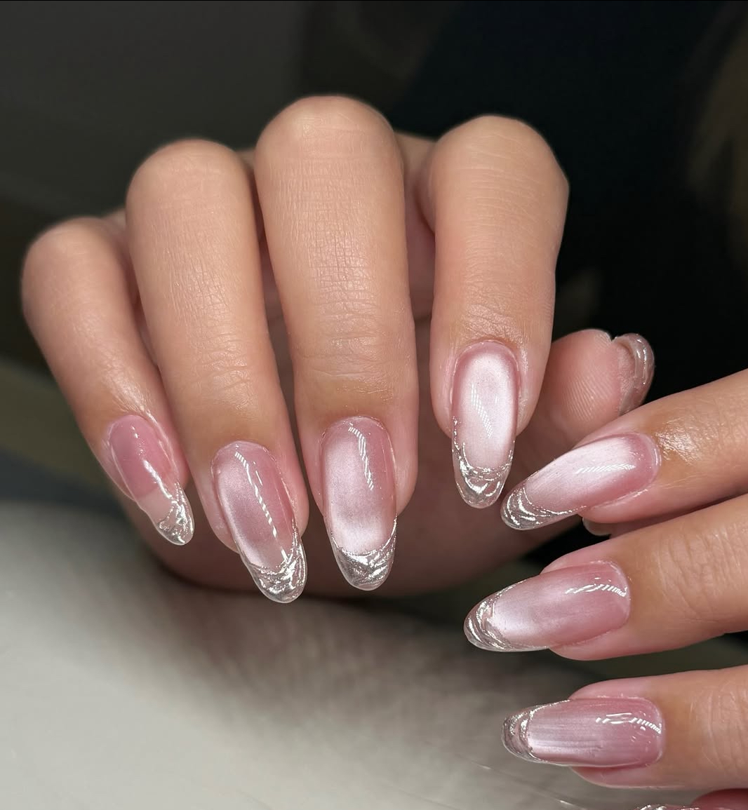 AVSAR Pink Cat Eye – Silver French Press-On Nails