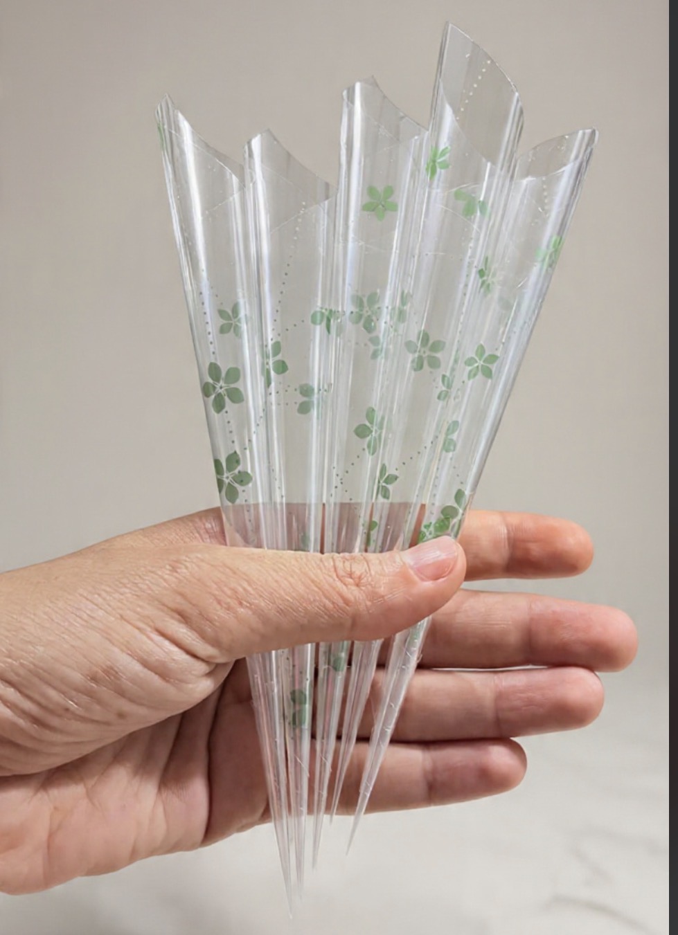 Pre-rolled henna cones - ready to fill - Pack of 50 pre-rolled cones